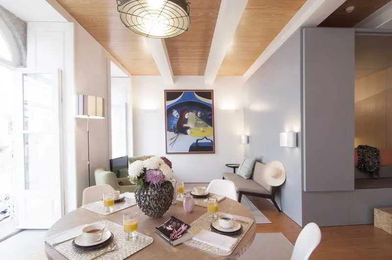 Room, Flattered To Be In Porto, Porto