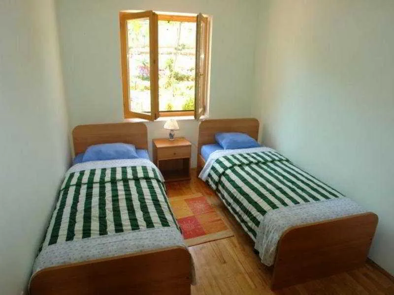 APARTMENT CAPACITY 4 Room, Santic, Split