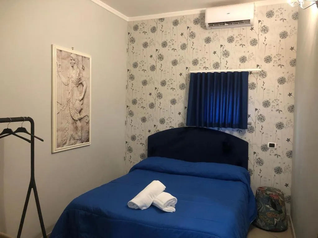 SINGLE STANDARD Room, Hotel Serena, Naples