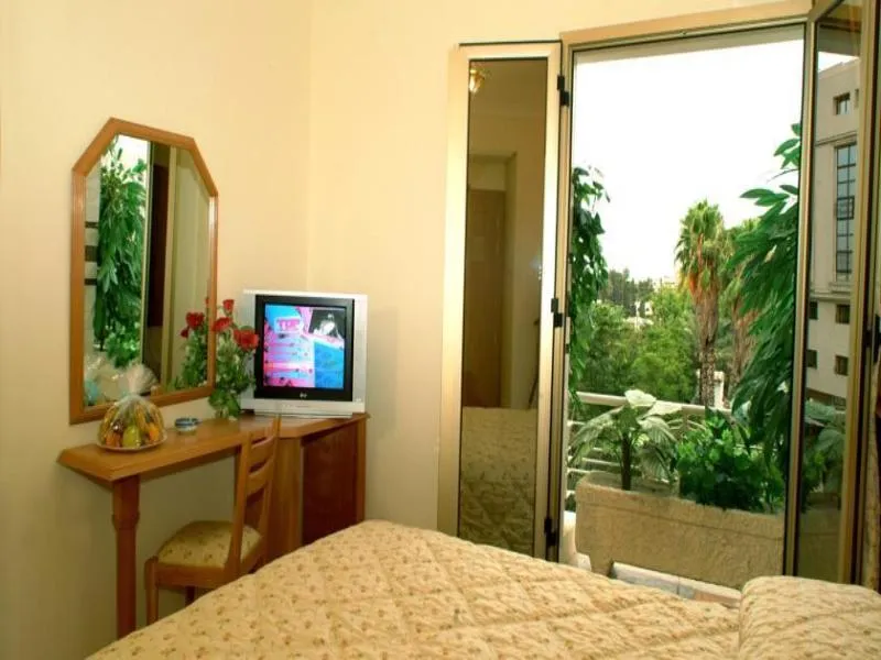 Room, Zahrat al Jabal, Fez