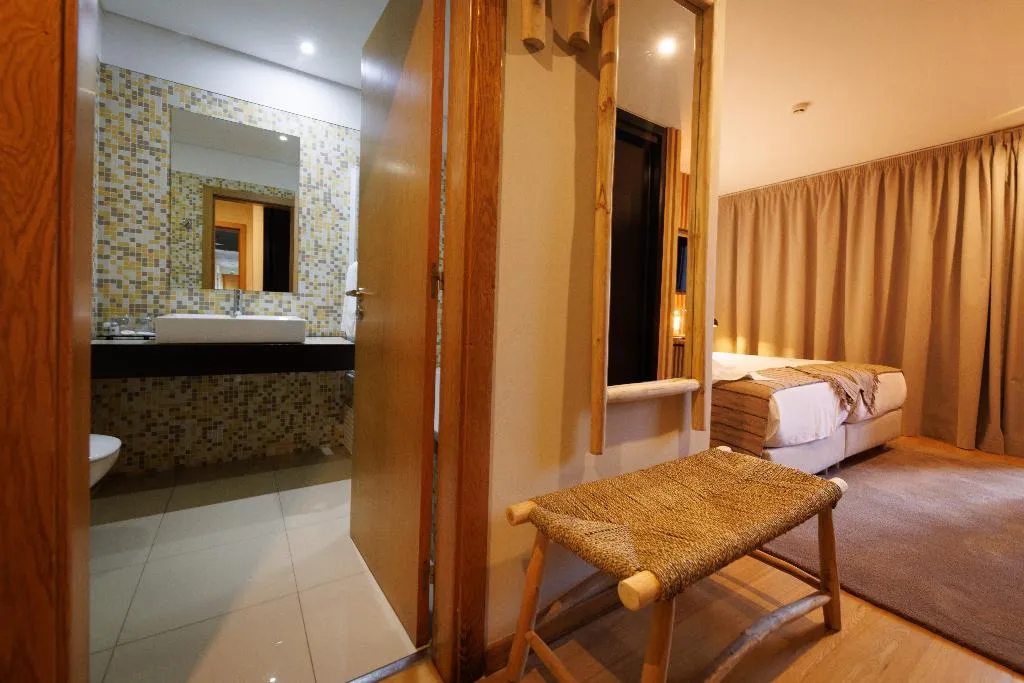 TWIN STANDARD Room, Folgosa Douro Hotel, Porto