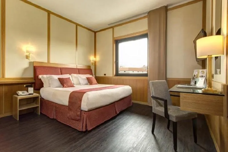 DOUBLE COMFORT Room, Hilton Garden Inn Rome Colosseum, Rome