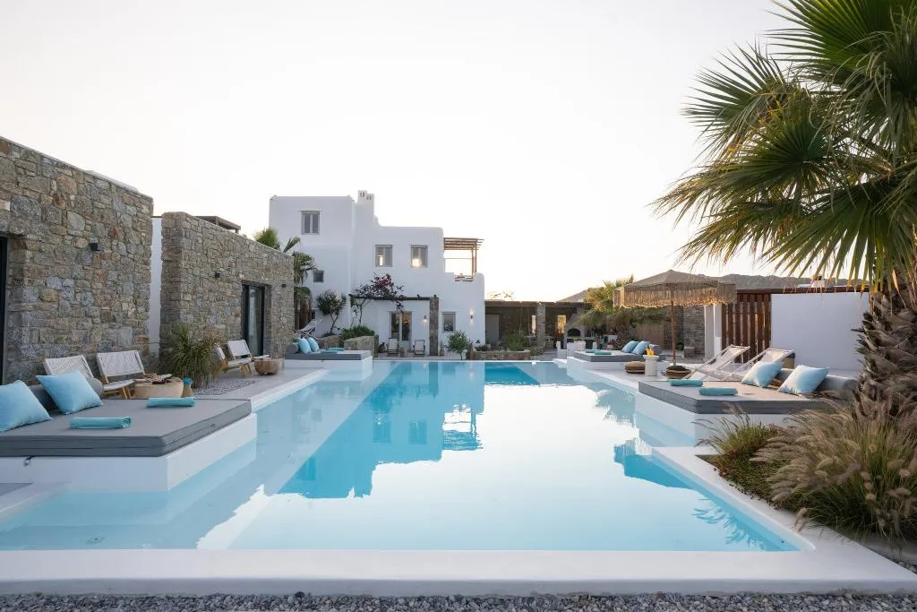 Pool, Myconian Theros, Mykonos