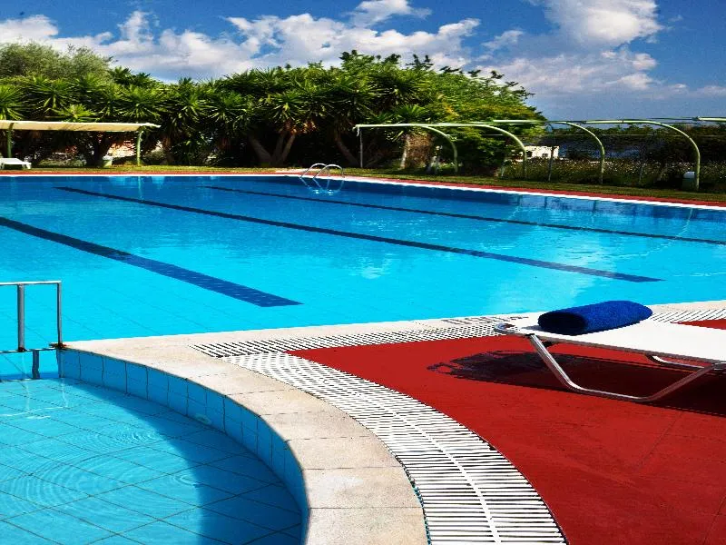 Pool, Palatino, Kefallinia