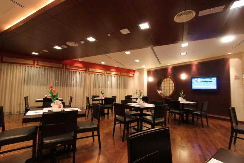 Restaurant, Tulip Hotel Apartment, Dubai