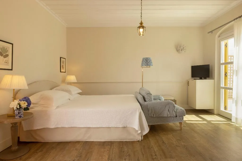 SINGLE STANDARD Room, Dorion, Mykonos