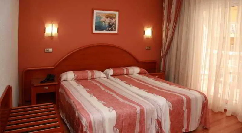 Room, Helios, Costa Brava