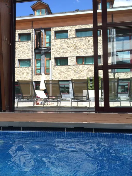 Pool, SOMMOS Hotel Aneto, Barcelona