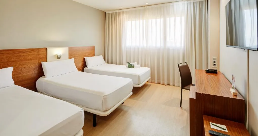 TRIPLE CLASSIC Room, Sercotel Ciutat de Montcada, Barcelona