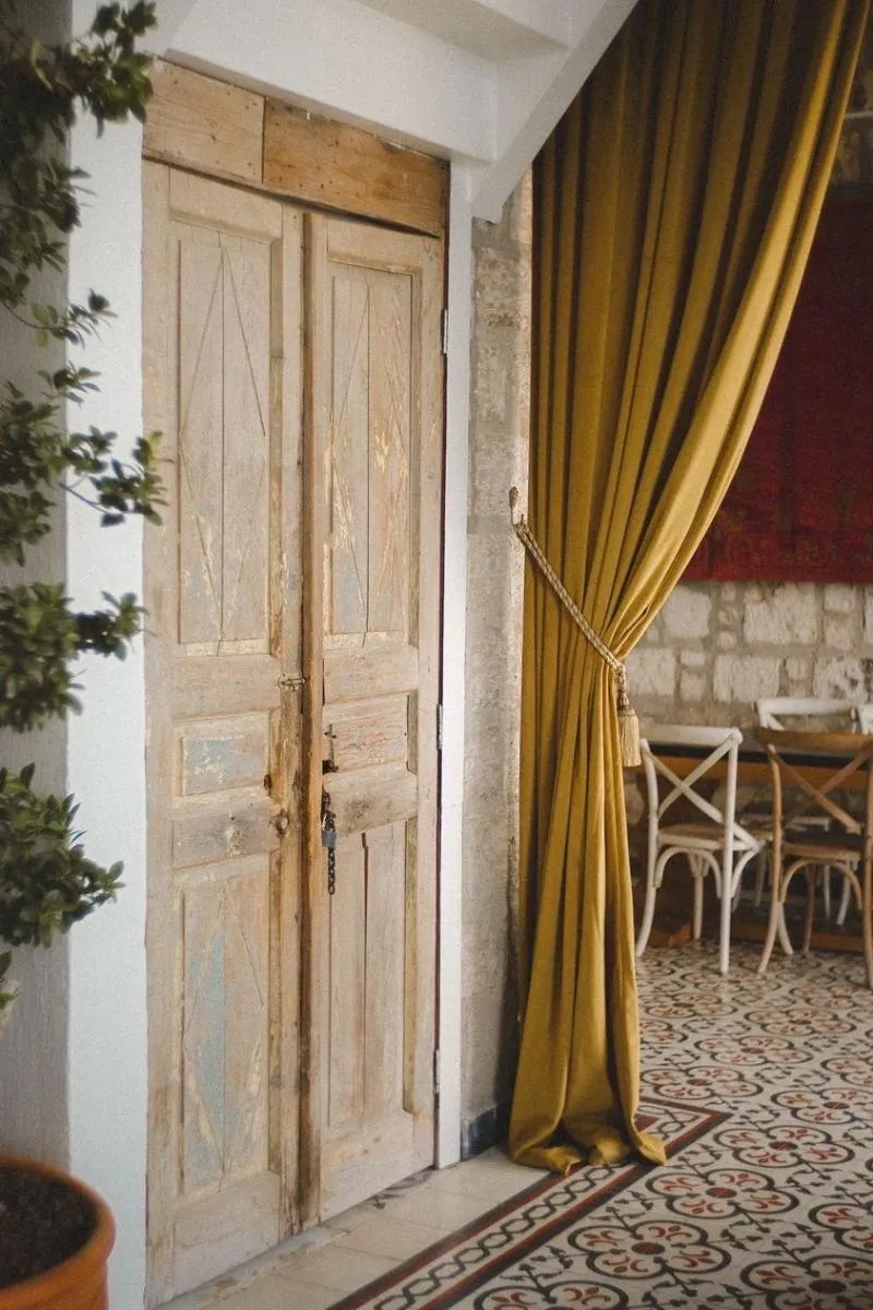Lobby, Gümrük Urla, Izmir