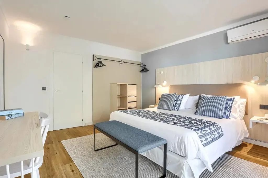 APARTMENT TWO BEDROOMS Room, Wyndham Mallorca Portocolom Resort, Majorca