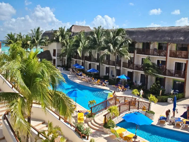 Pool, The Reef CocoBeach, Playa Del Carmen