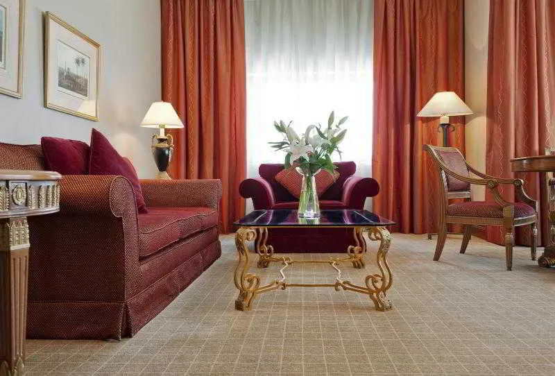 Room, Majestic Cove Hotel, Dubai