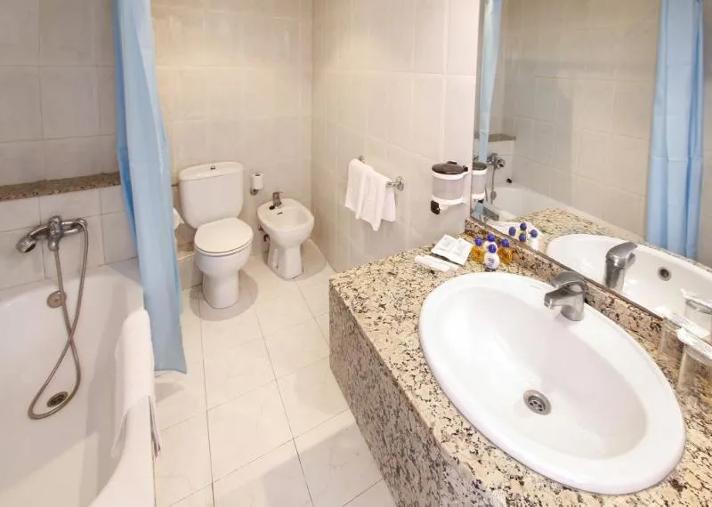 Double or Twin CAPACITY 4 Room, Esplai, Costa Brava
