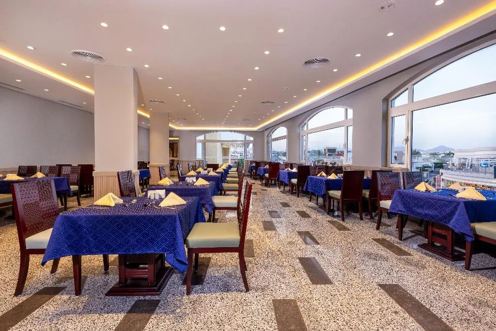 Restaurant, Naama Bay Hotel and Resort, Red Sea Riviera