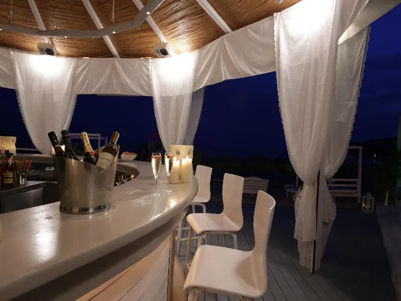 Bar, Mykonos Palace Beach Hotel, Mykonos
