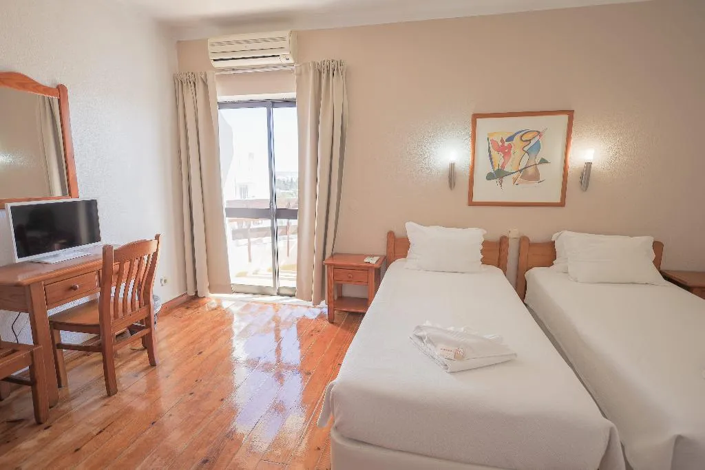 TWIN CLASSIC Room, Portimao Center Hotel by Umbral, Algarve