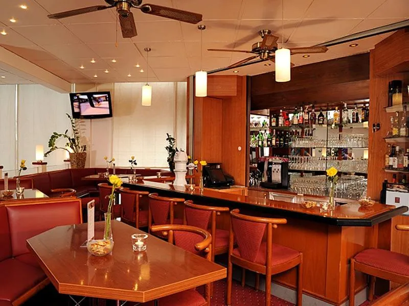 Restaurant, Amber Econtel Berlin Charlottenburg, Berlin