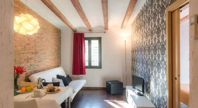 APARTMENT CAPACITY 2 Room, Ciutat Vella Apartments, Barcelona