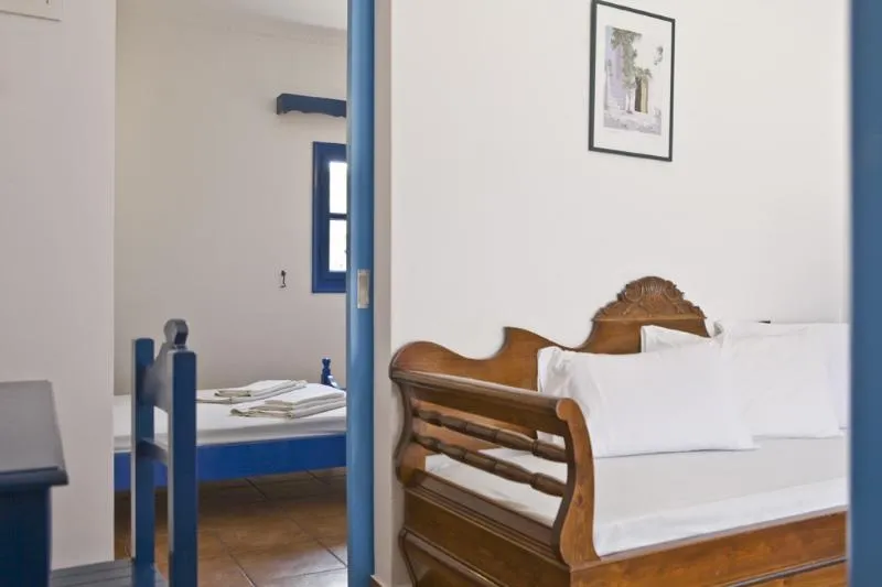 APARTMENT STANDARD Room, Blue Perla Elegand Suites, Santorini