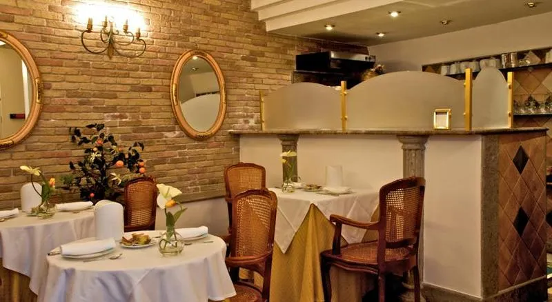 Restaurant, Concordia, Rome