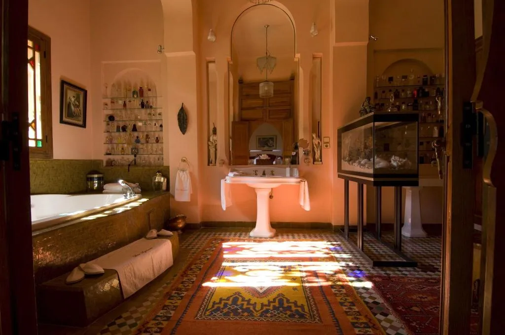 JUNIOR SUITE KING SIZE BED Room, Dar Ayniwen Garden Hotel & Bird Zoo, Marrakech