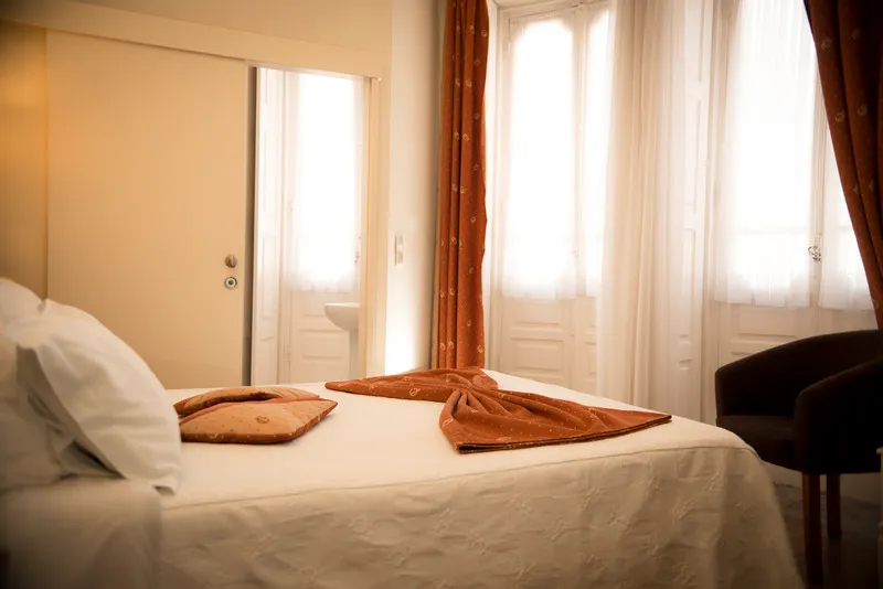 DOUBLE WITH BALCONY Room, Aliados, Porto