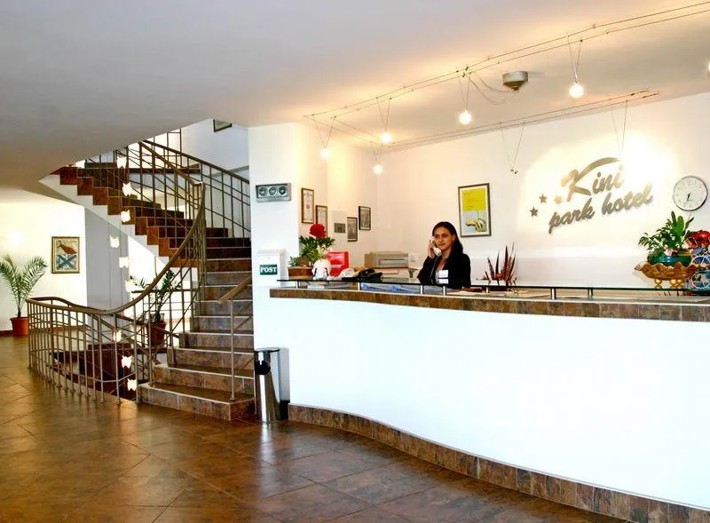Lobby, Kini Park, Varna