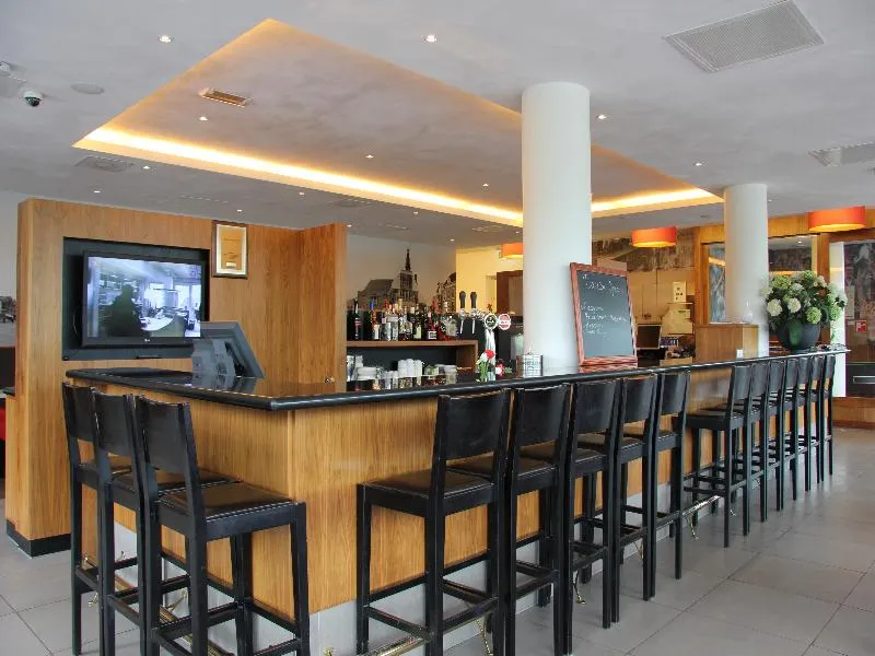 Bar, Bastion Hotel Haarlem Velsen, Amsterdam