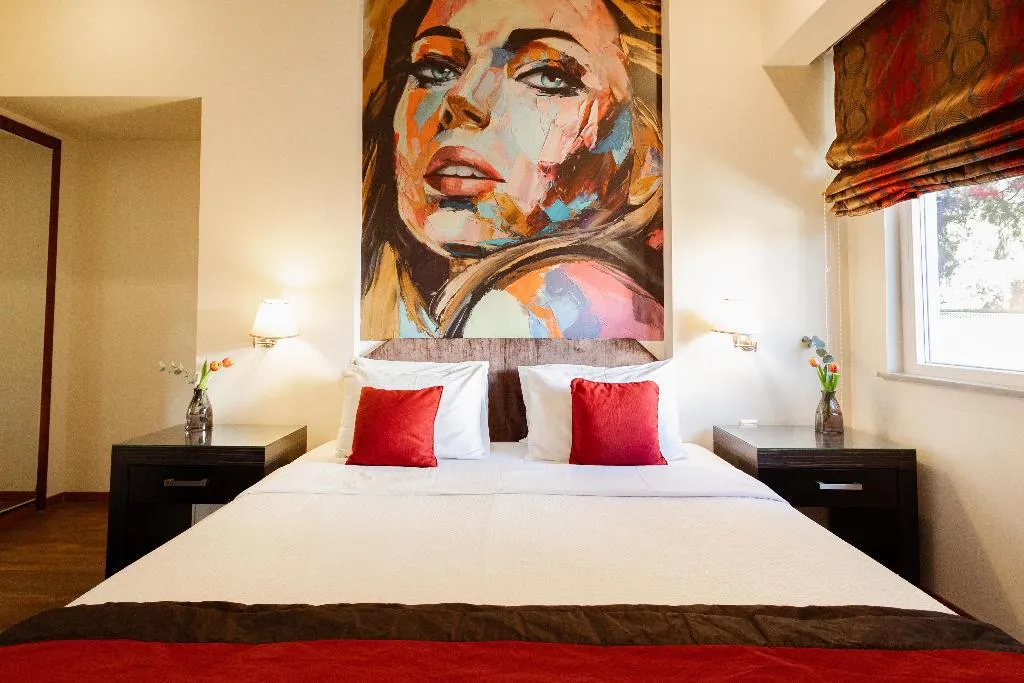 JUNIOR SUITE NON SMOKING Room, Best Western Plus Embassy Hotel, Athens