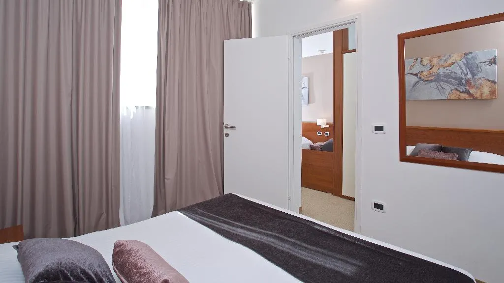 FAMILY ROOM STANDARD Room, Arena Hotel Holiday, Istria