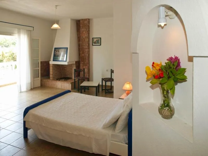 Room, Muses, Skiathos