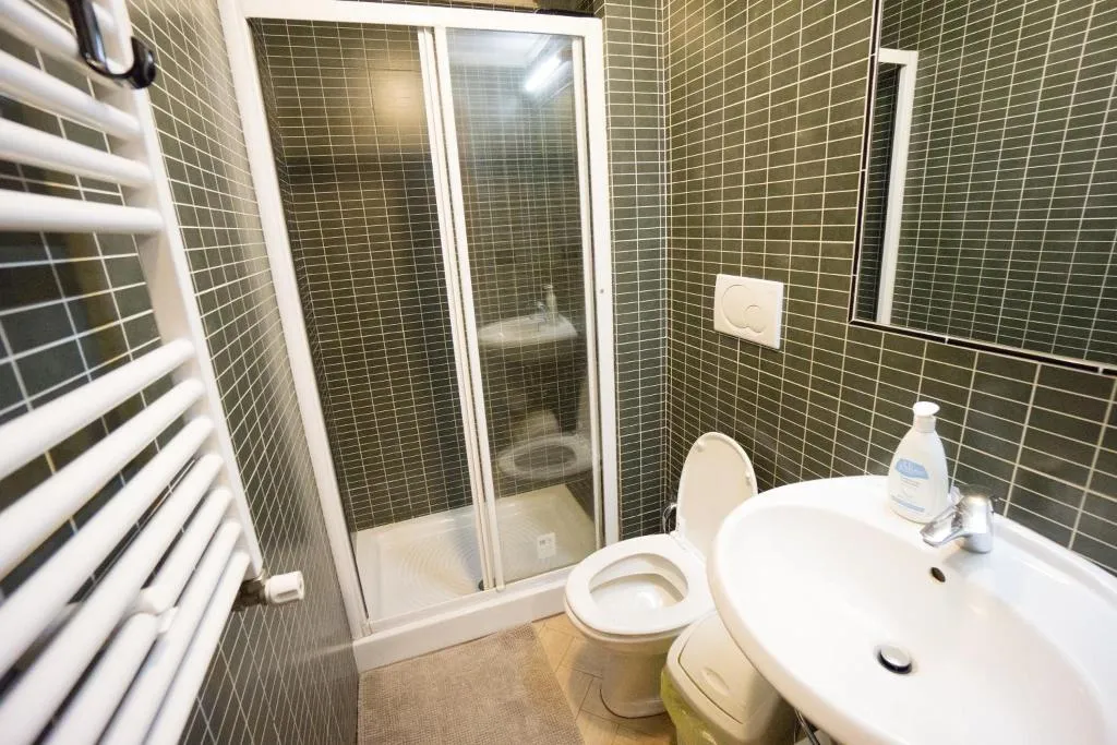 TRIPLE STANDARD Room, Funny Palace Hostel, Naples