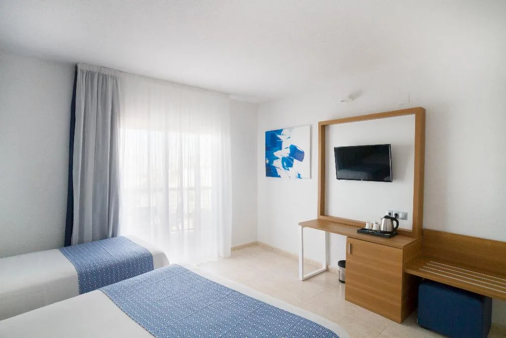 TRIPLE SIDE SEA VIEW Room, Ibersol Torremolinos Beach, Costa Del Sol