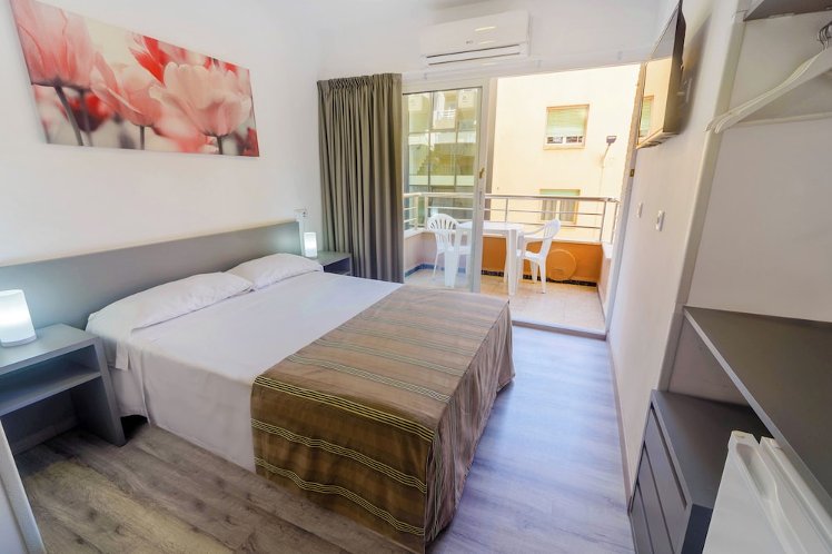 Hostal Anna Benidorm, Costa Blanca