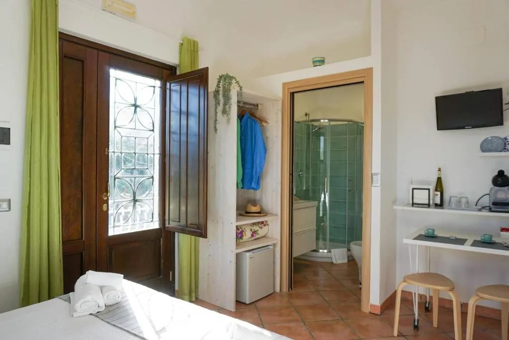 DOUBLE STANDARD Room, B&B Casale del Borgo, Naples