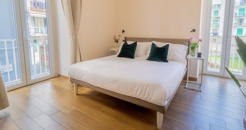 Musto Suites & Rooms, Naples