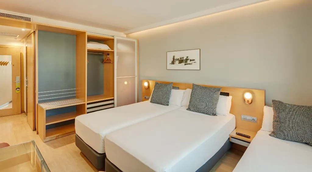 TRIPLE STANDARD Room, Sercotel Caspe, Barcelona