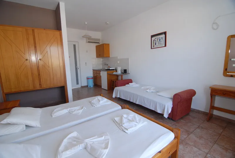 STUDIO CAPACITY 3 Room, Villa Popi, Kos