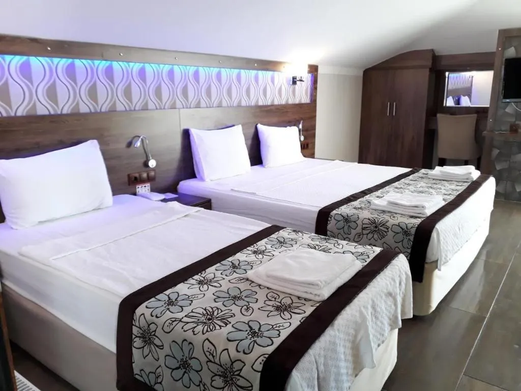TRIPLE WITH BALCONY Room, Dolphin Apart, Dalaman