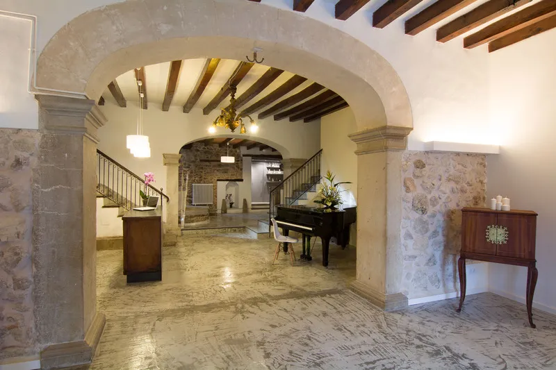 Lobby, Turixant, Majorca