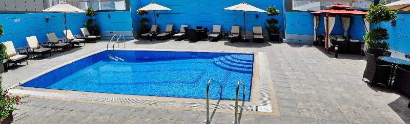 Pool, Copthorne Hotel Sharjah, Dubai