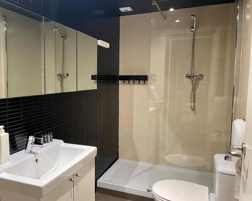 DOUBLE STANDARD Room, B&B Mare de Deu Jardines del Turia, Valencia
