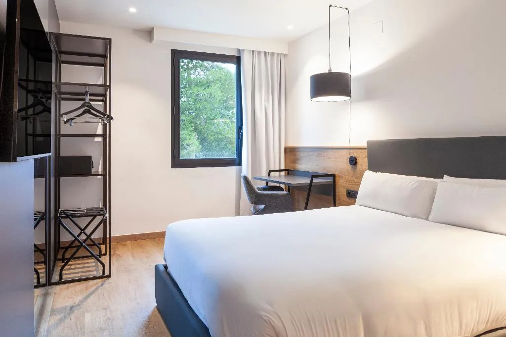 Room, SB Madrid Norte, Madrid