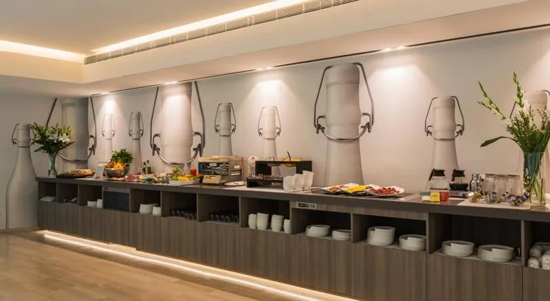 Restaurant, Hotel Glance In Florence, Florence
