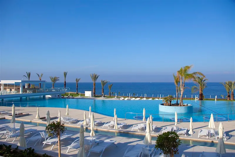 Pool, King Evelthon Beach Hotel & Resort, Cyprus