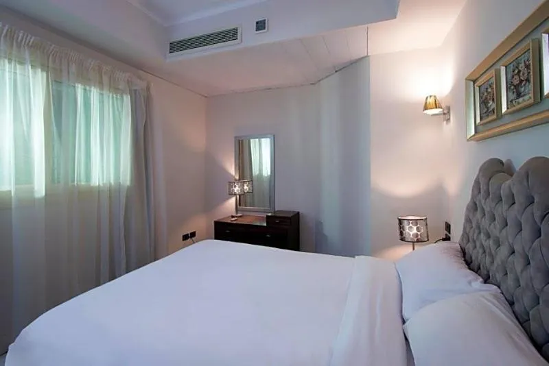 Room, Royal Beach Serviced Apartments, Red Sea Riviera