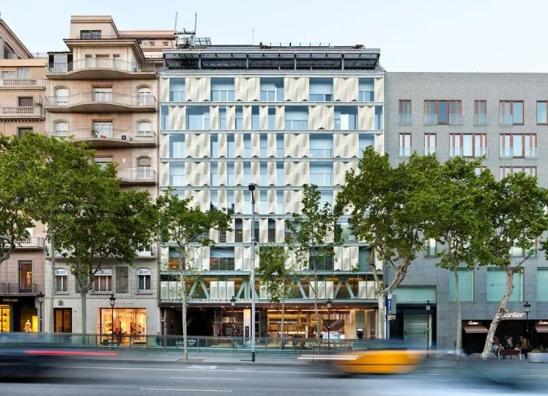 General view, Royal Passeig de Gracia, Barcelona