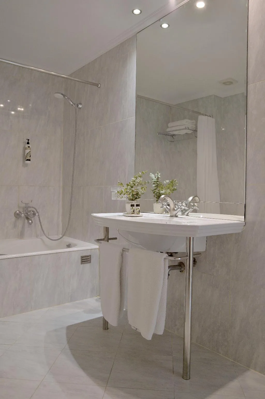 Double or Twin STANDARD Room, Airotel Stratos Vassilikos, Athens