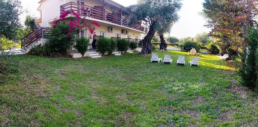 STUDIO CAPACITY 2 ONE BEDROOM Room, Evergreen Kavos, Corfu